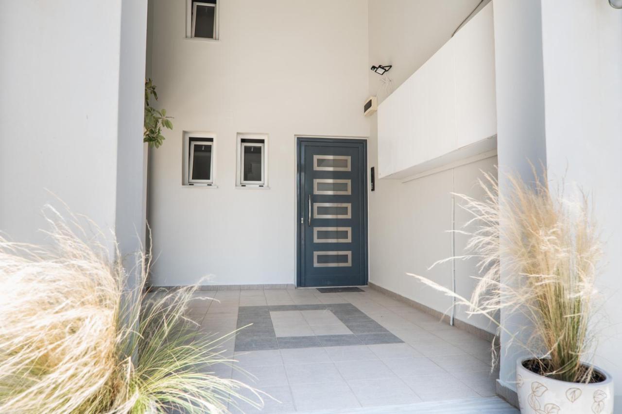 Ammoutsiani Cozy Apartment 1 By 8Essentially Chrissi Akti Chania Exterior foto